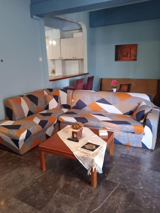 Sapphire Apartment In The Centre Of Athens. Atenas Exterior foto